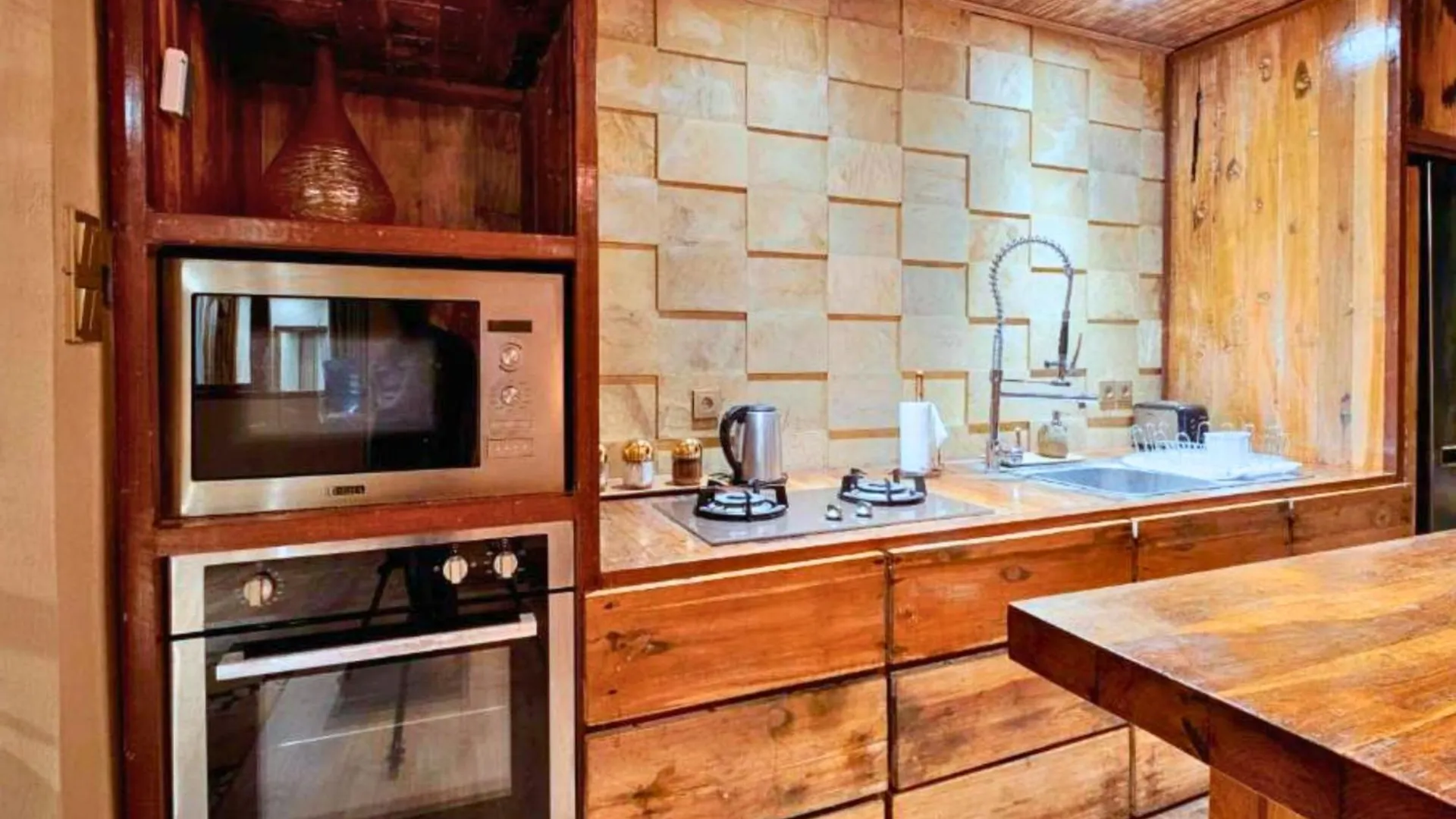 Alano 4 Bedroom Pool Villa Ju35 ウブド インドネシア